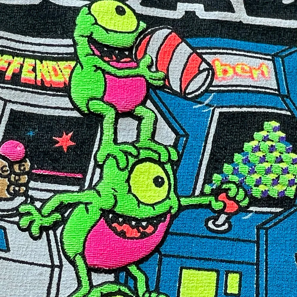 Aloha Arcade 1980s Neon Green - Gecko X Nazar 4 Limited Tee