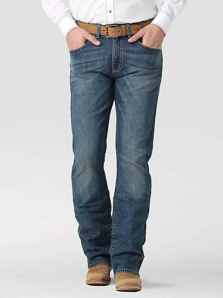 Men's Wrangler Rock 47 Slim Bootcut Jean