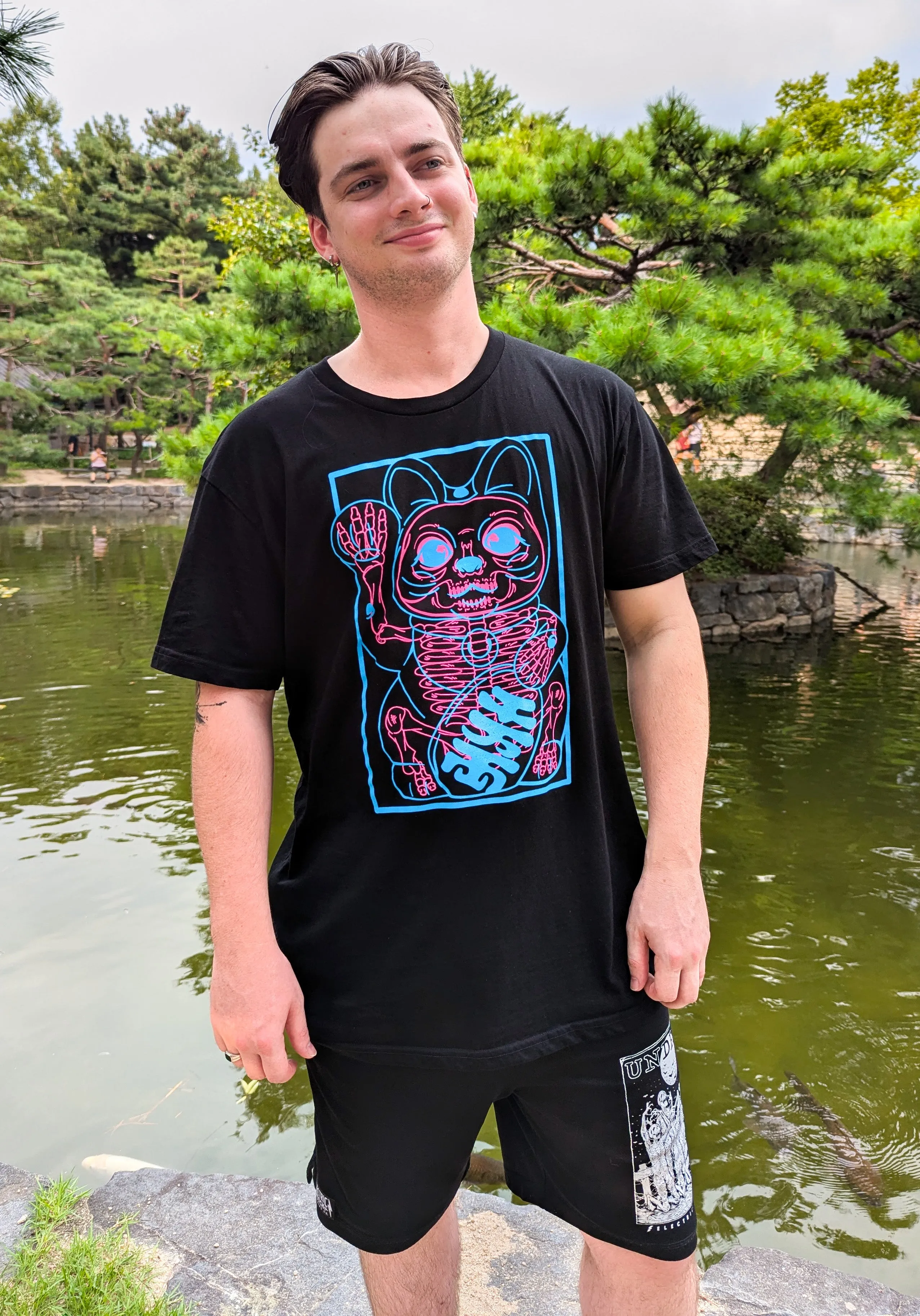 Skull Maneki | TEE*